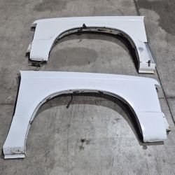 1982-93 Chevy S10 Blazer GMC S15 Sonoma Jimmy Front Fenders White