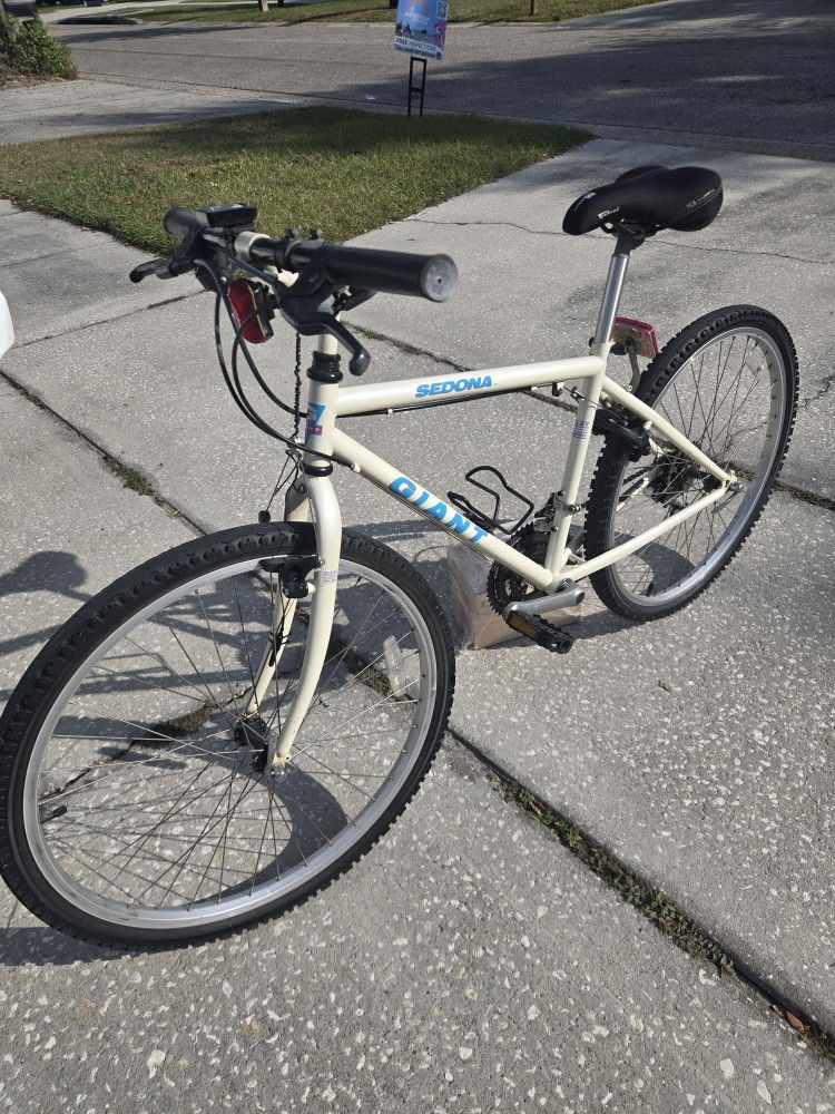 Giant Sedona Adult Bicycle Bike 1990s