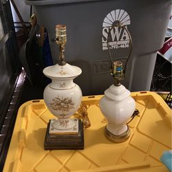 Just $10 For 2 Ceramic Porcelain Table Or Desk Or Nightstand Lamps.  Off White & Gold.  1 May Be Antique Lenox.  Both For $10 Exact Cash  