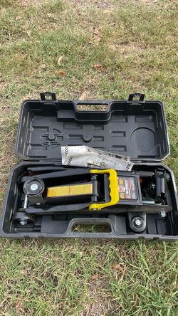 2 Ton jack and case