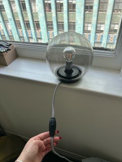 Desk lamp