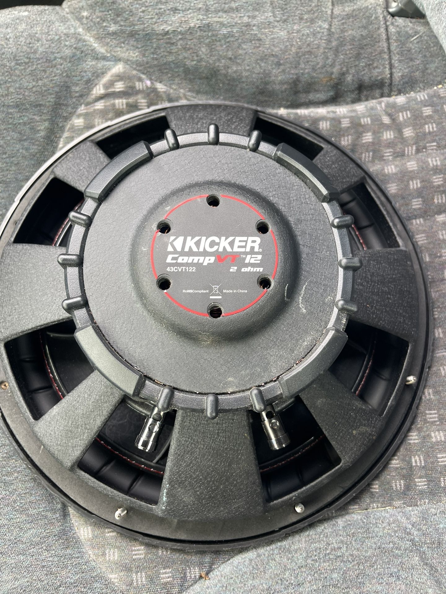 Kicker Comp VT 12