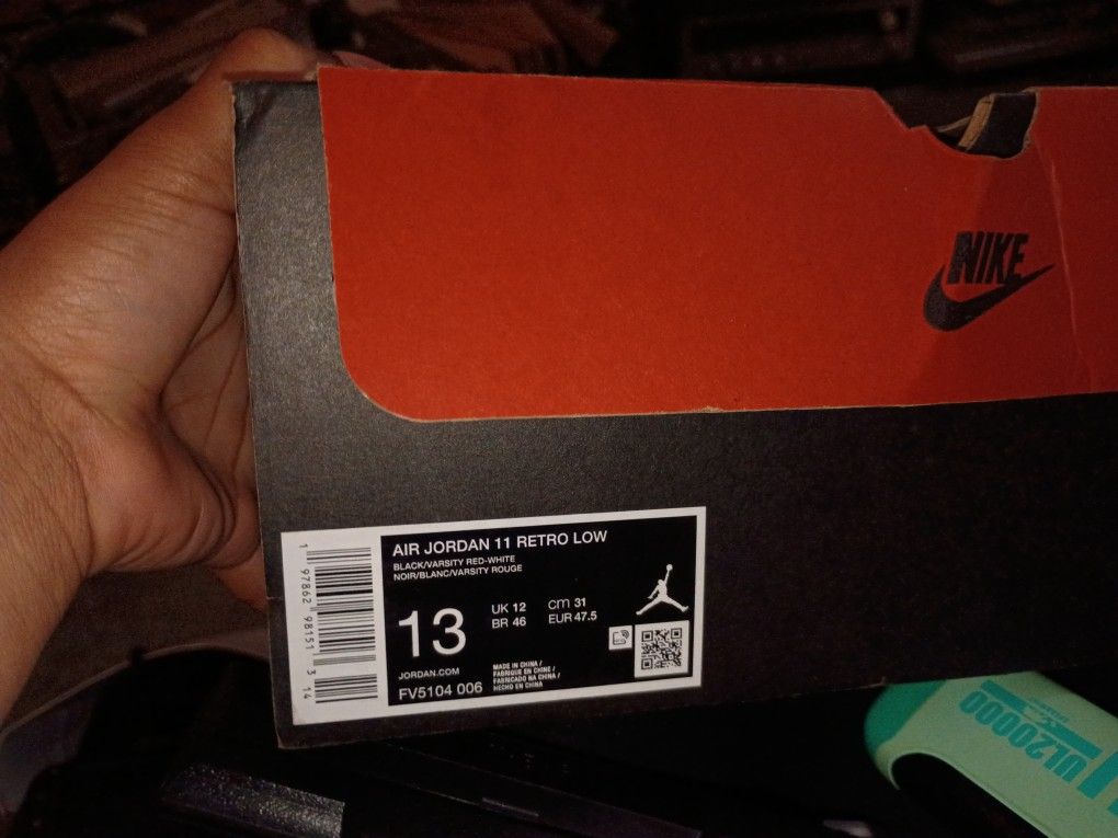 Air Jordan 11 Retro Low