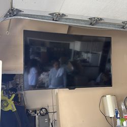 Free Westing House TV with wall mount.