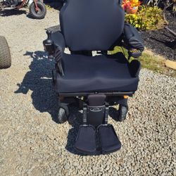 Sedeo Pro Electric Chair 