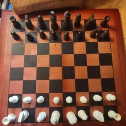 Wooden Chess/checker board from spinmasters 2024