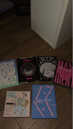Kpop albums (18 DOLLARS EACH)