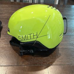 Brand New Smith Helmet And Goggles