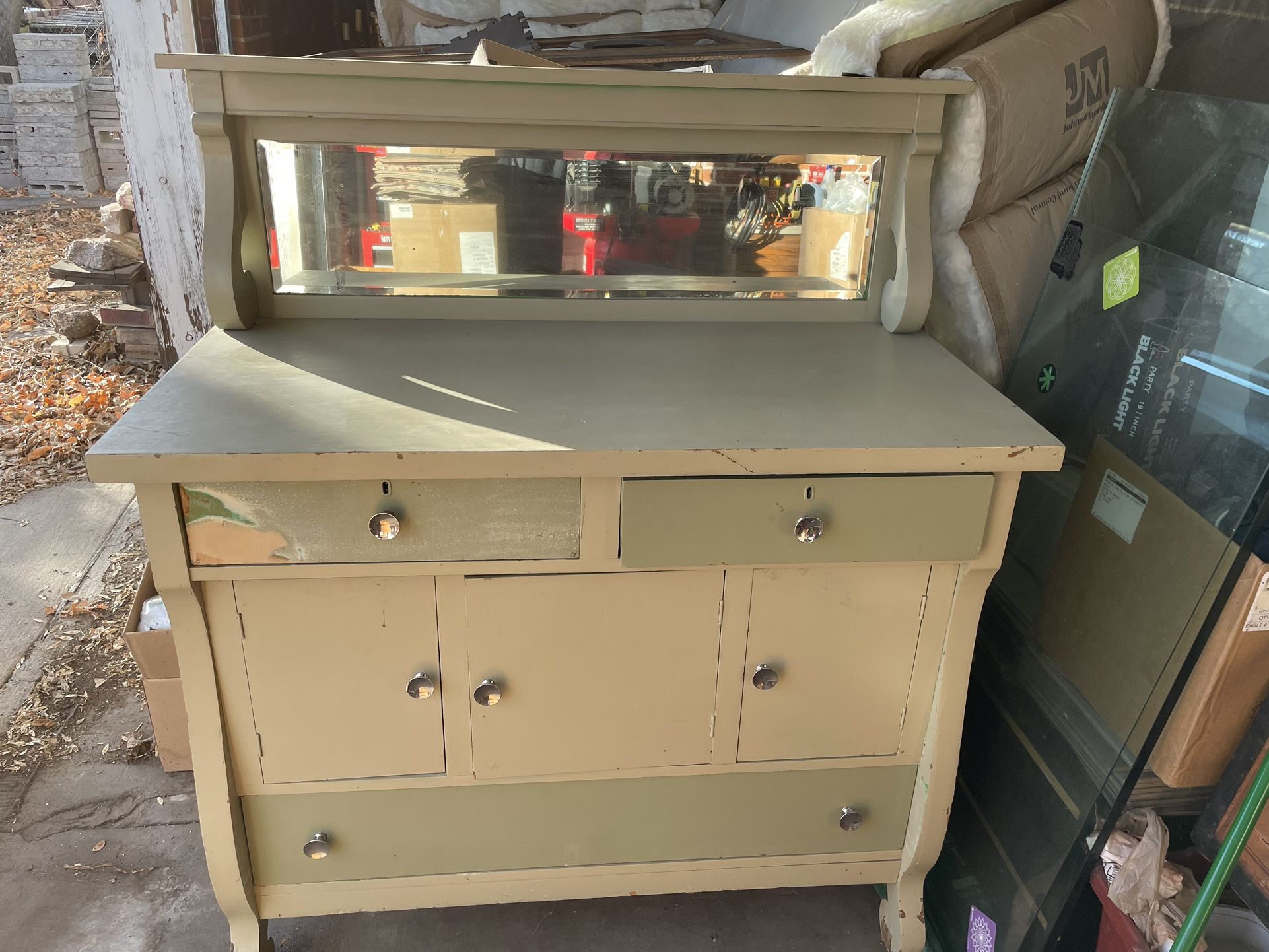 Vintage Buffet Collectibles & Art