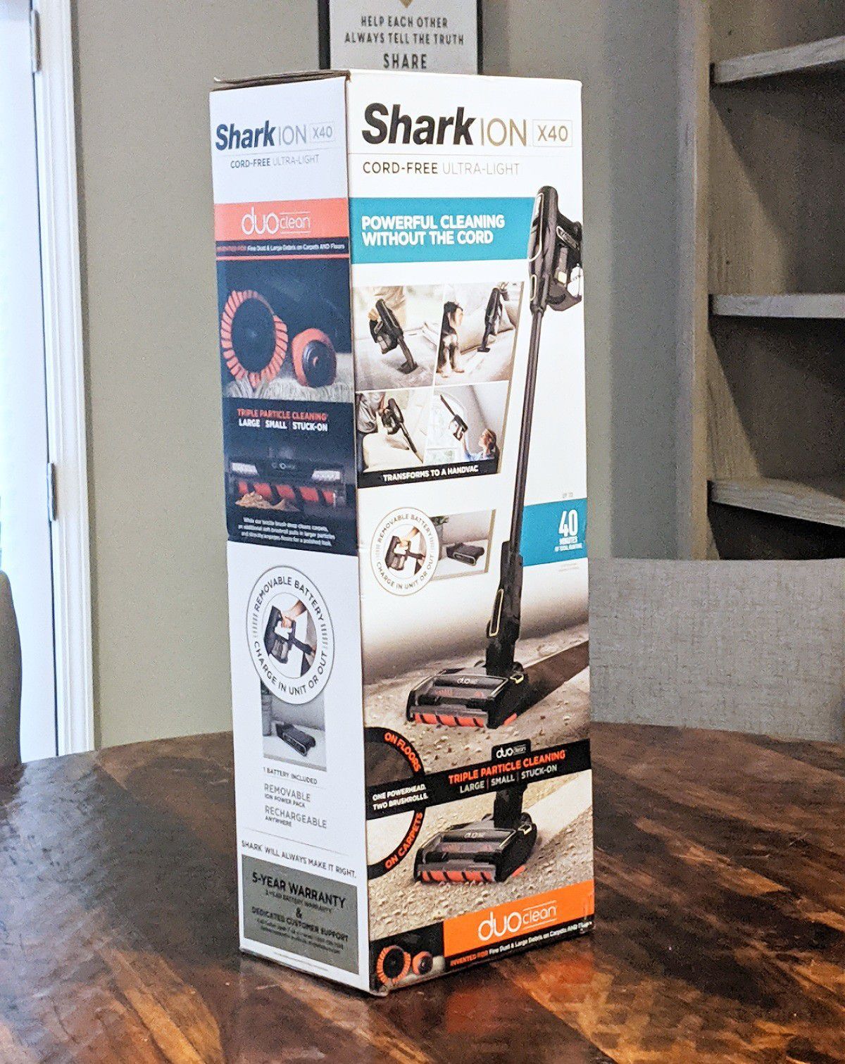 SHARK ION X40 CORD-FREE Ultra-Light Stick vacuum like Dyson