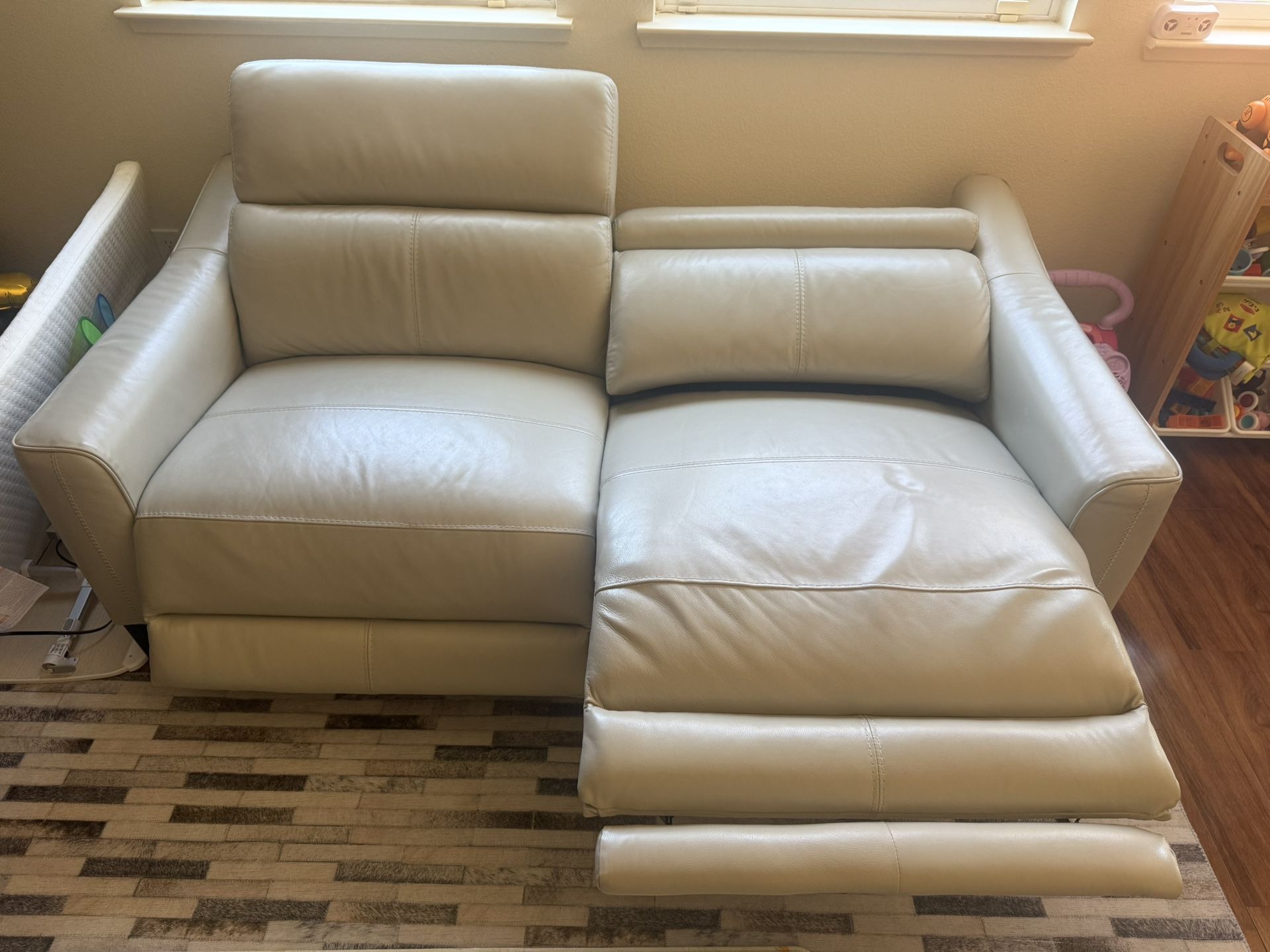 Lorenzo 74 Inch Leather Power Recliner/ Love Seat