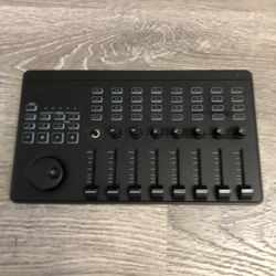 Korg MIDI Controller 