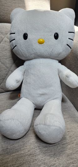 Sanrio 35th Anniversary Hello Kitty
Build A Bear Workshop (RETIRED)