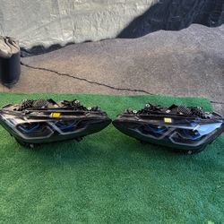 BMW M3/M4/I4 G80/G82/G22/G23 LED/Laser Headlight OEM SET