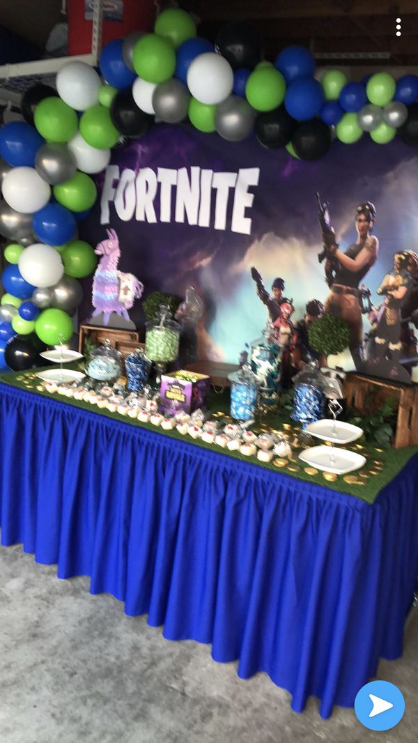 Fortnite birthday  decoration  party  for Sale  in Paramount 
