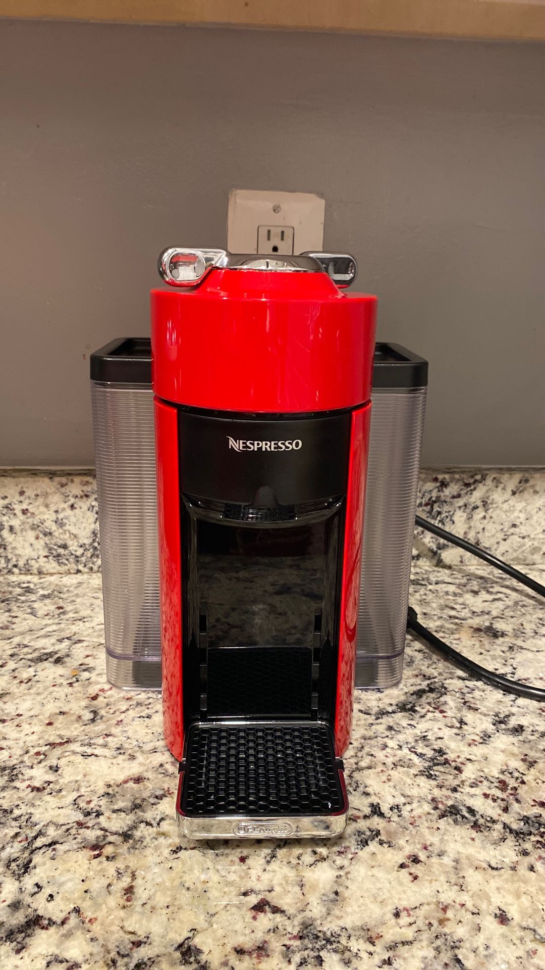 Nespresso Evoluo Shiny Red Vertuo Line