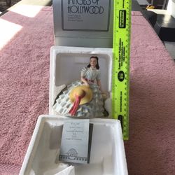 Avon Images of Hollywood Scarlett O'Hara Porcelain Figurine Vivian Leigh “Gone With The Wind” 1983