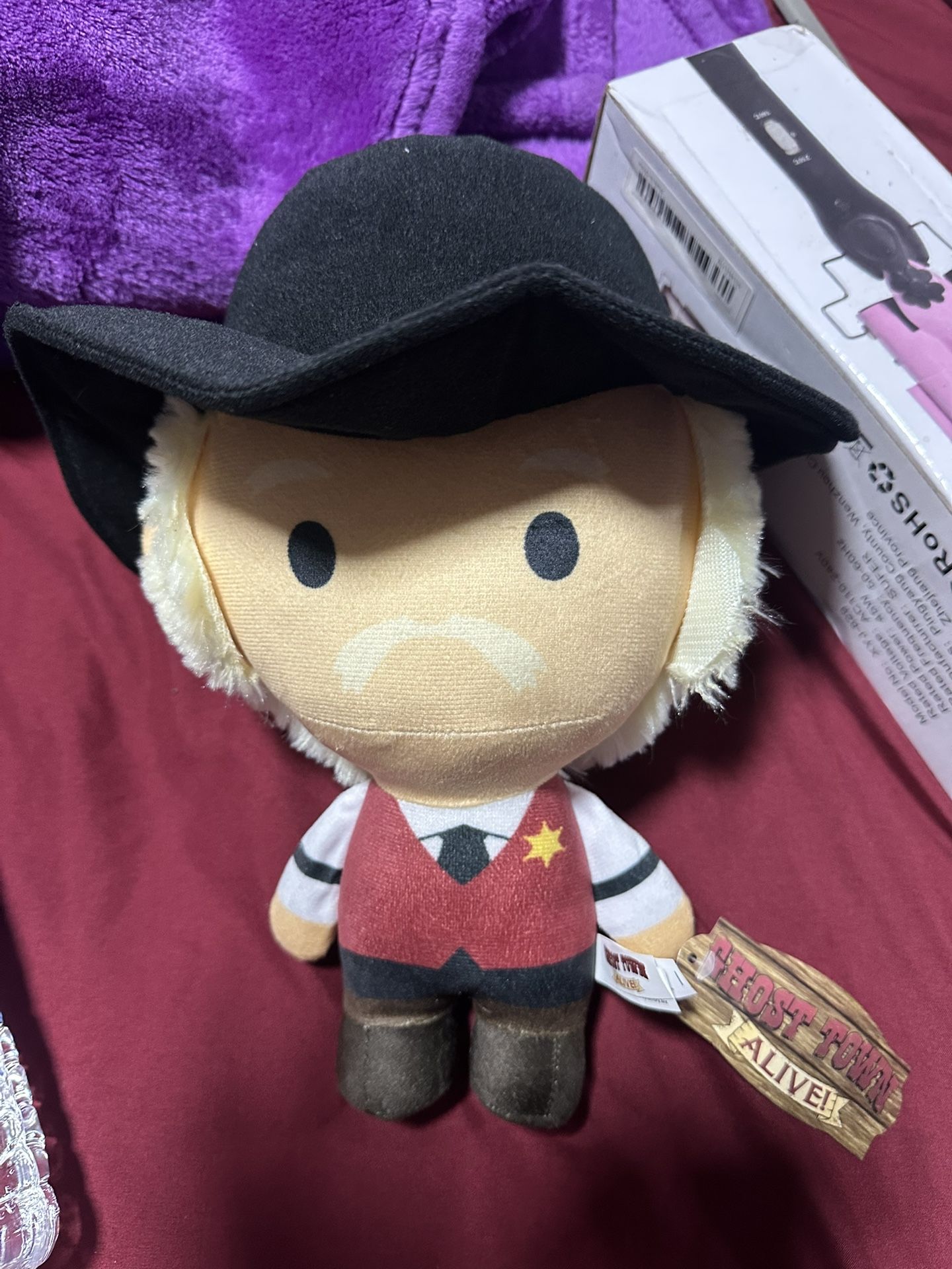 Knotts Plushy
