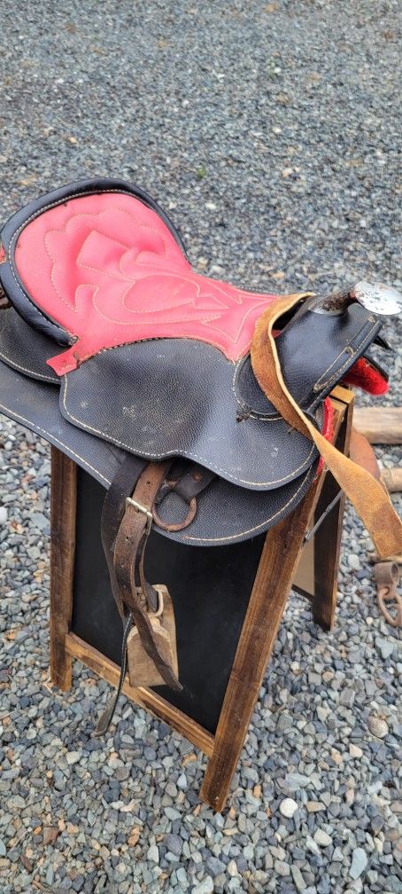 Vintage Western Saddle, Kids Size- For Decor