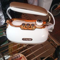 Salav Iron and Steamer