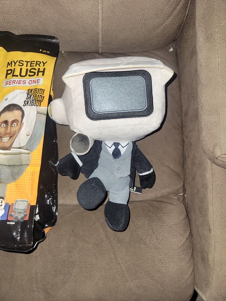 Cameraman Plushy