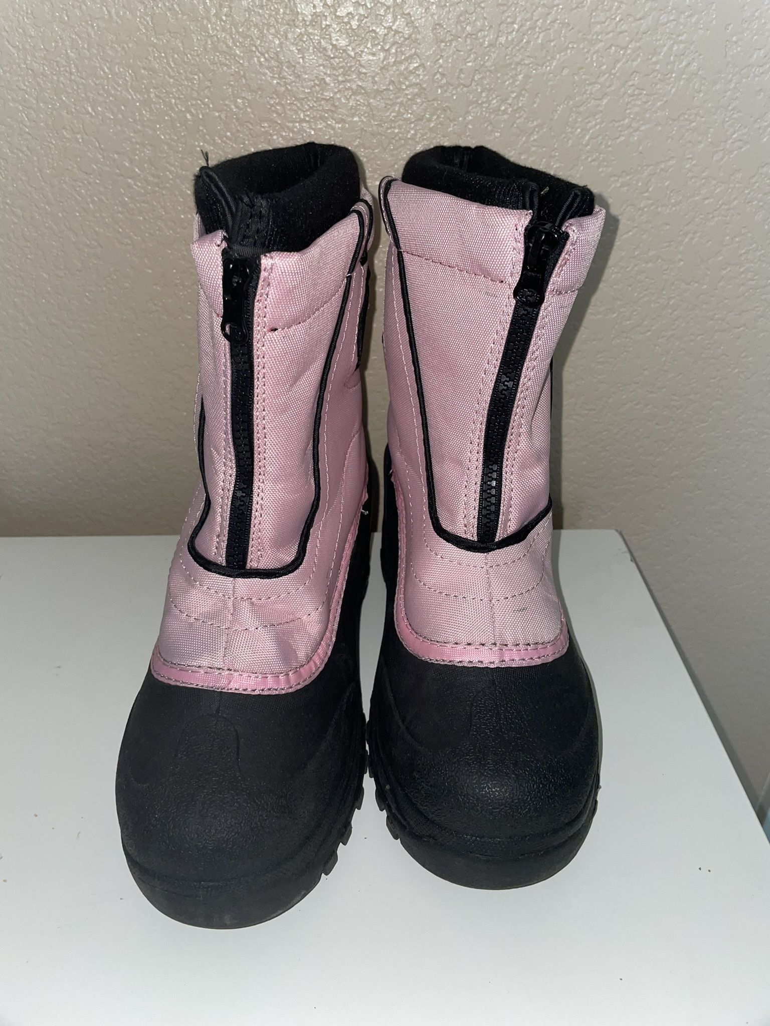 Womens Snow Shoes Size 6