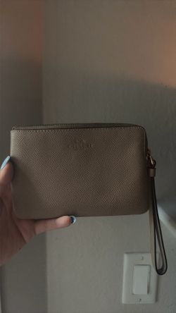 Coach tan wallet