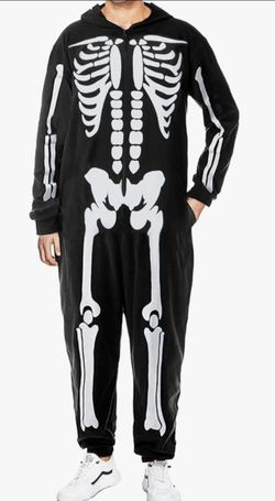 Costume