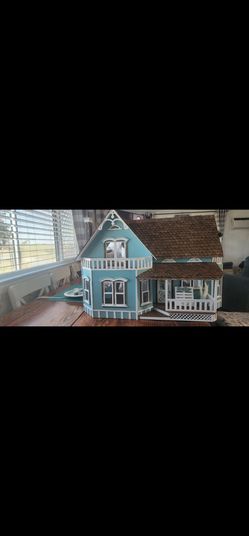 Dollhouse by magnolia