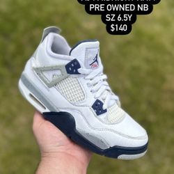 Jordan 4 Midnight Navy 9/10 Size 6.5Y