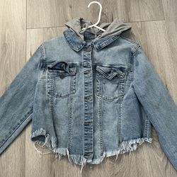 Cropped Hooded Jean Jacket