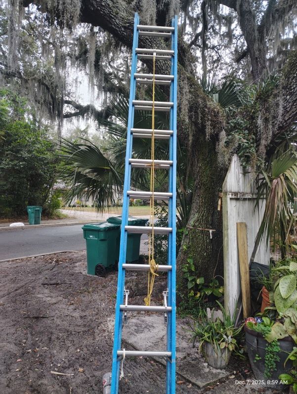 Sturdy blue extension ladder for outdoor use. Blue Keller Extension Ladder24” FiberglassTYPE2 Commercial 225lbsRating. Located Mount Dora Fla 32757.