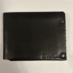 Artisan Leather Card Holder Wallet – Minimalist Snap Closure (Black & Sand)