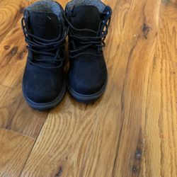 Boys Black Furry Timbs