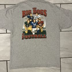 Vintage SWEET 2004 Big Dogs of Football Gray Manning Favre Size Large