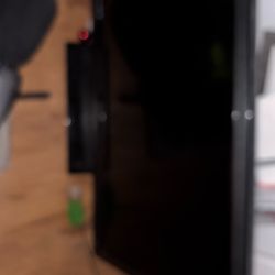 Used Vizio TV
