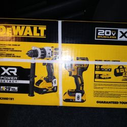 DeWalt 20V XR Power Detect Brushless Combo Kit
