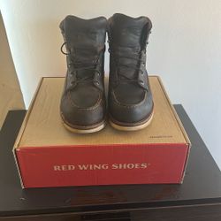 Red Wing 6” Moc Toe Boots