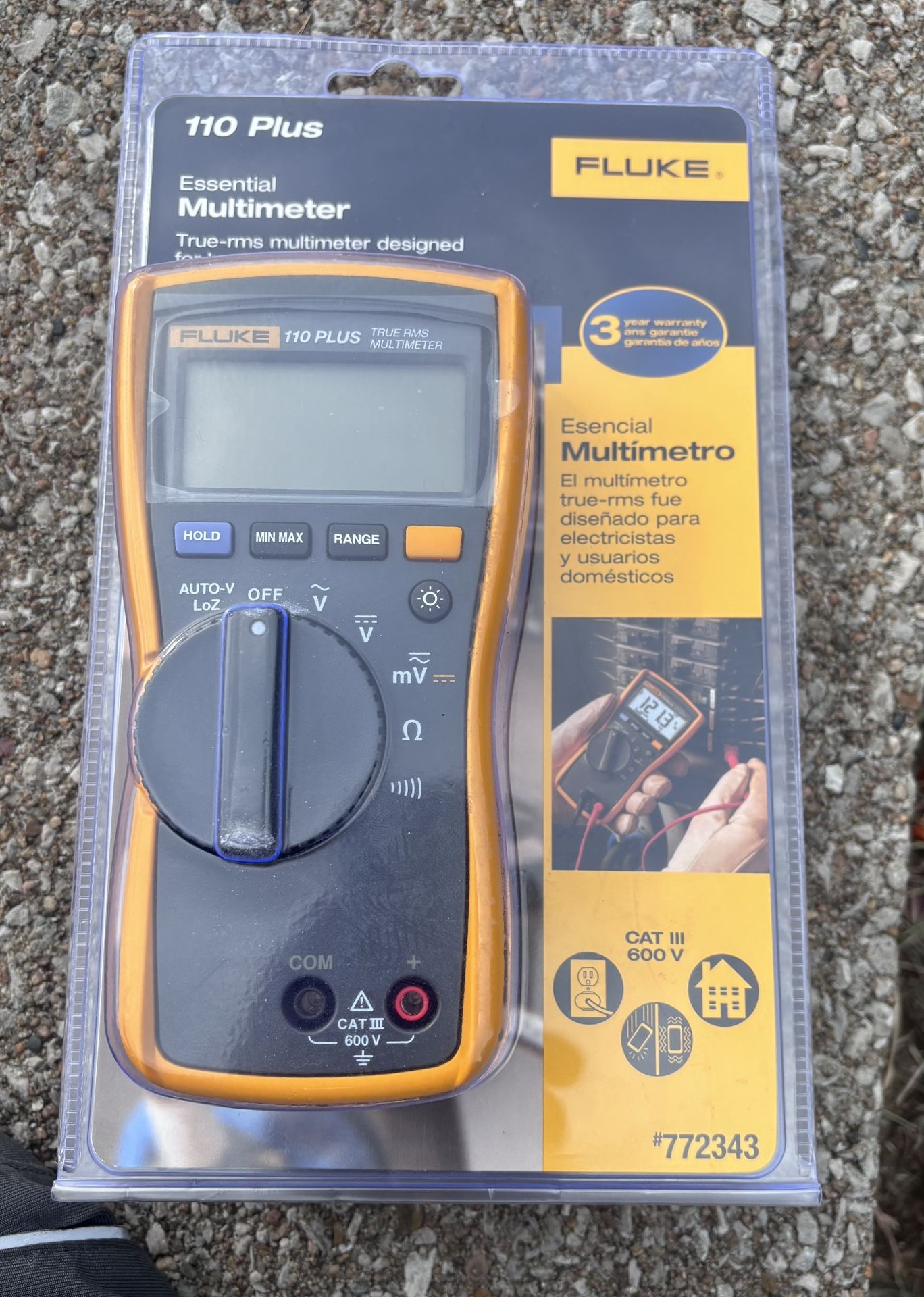 Fluke 11 0 Plus Digital True-RMS Multimeter NIB