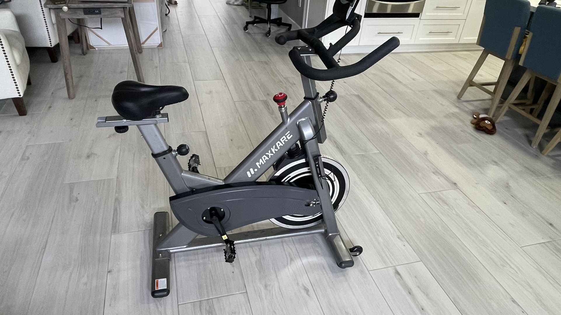 Stationary Exercise Bike