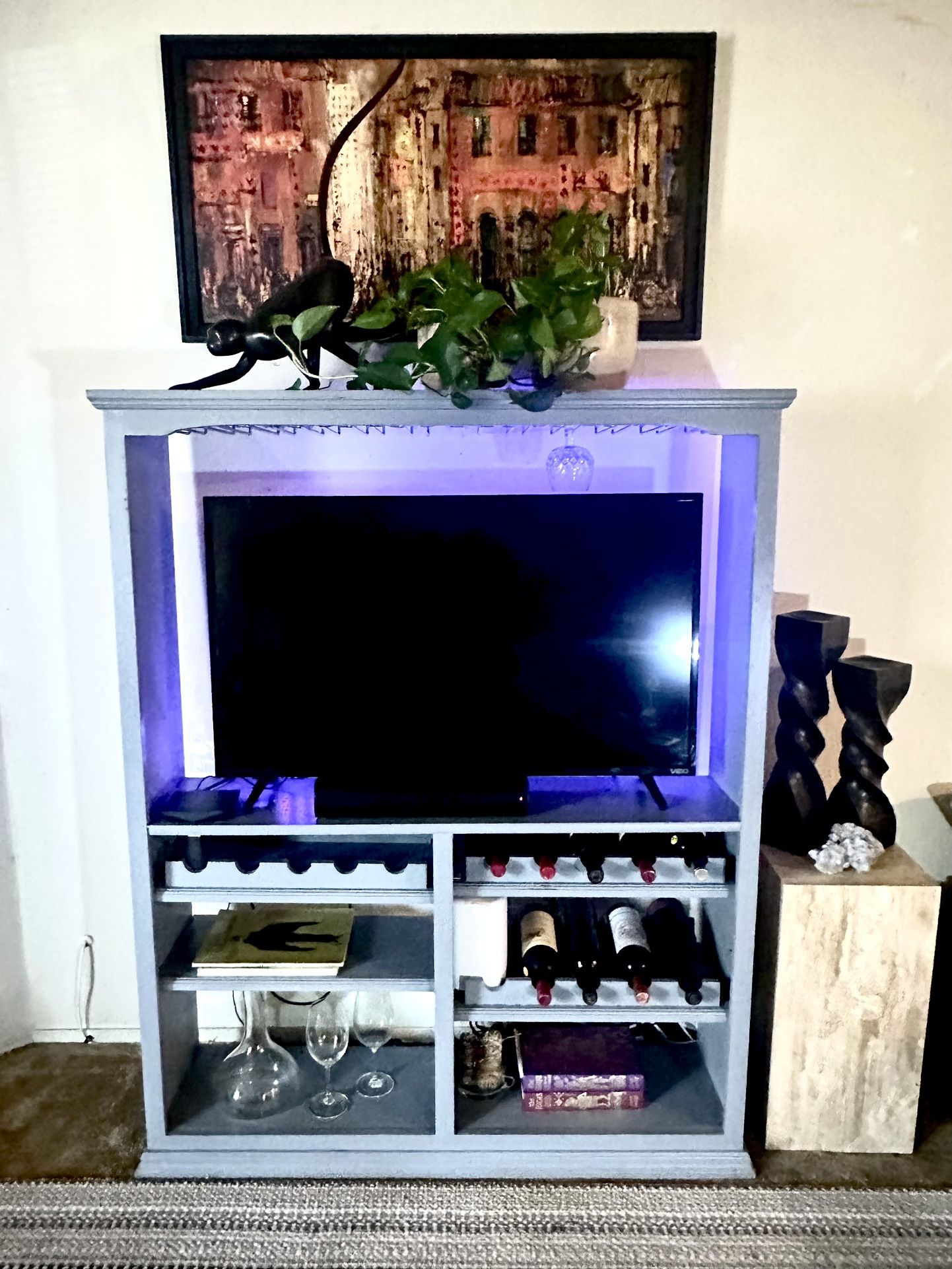 Entertainment Center Or Bar