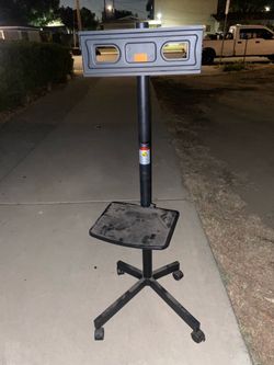Perlegear mobile TV stand