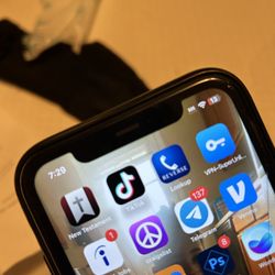iPhone 11 With TIKTOK