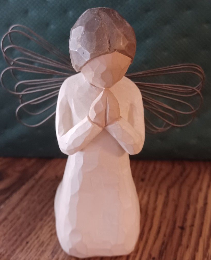 $20 Willow Tree 'Angel Of Prayer " Figurine
