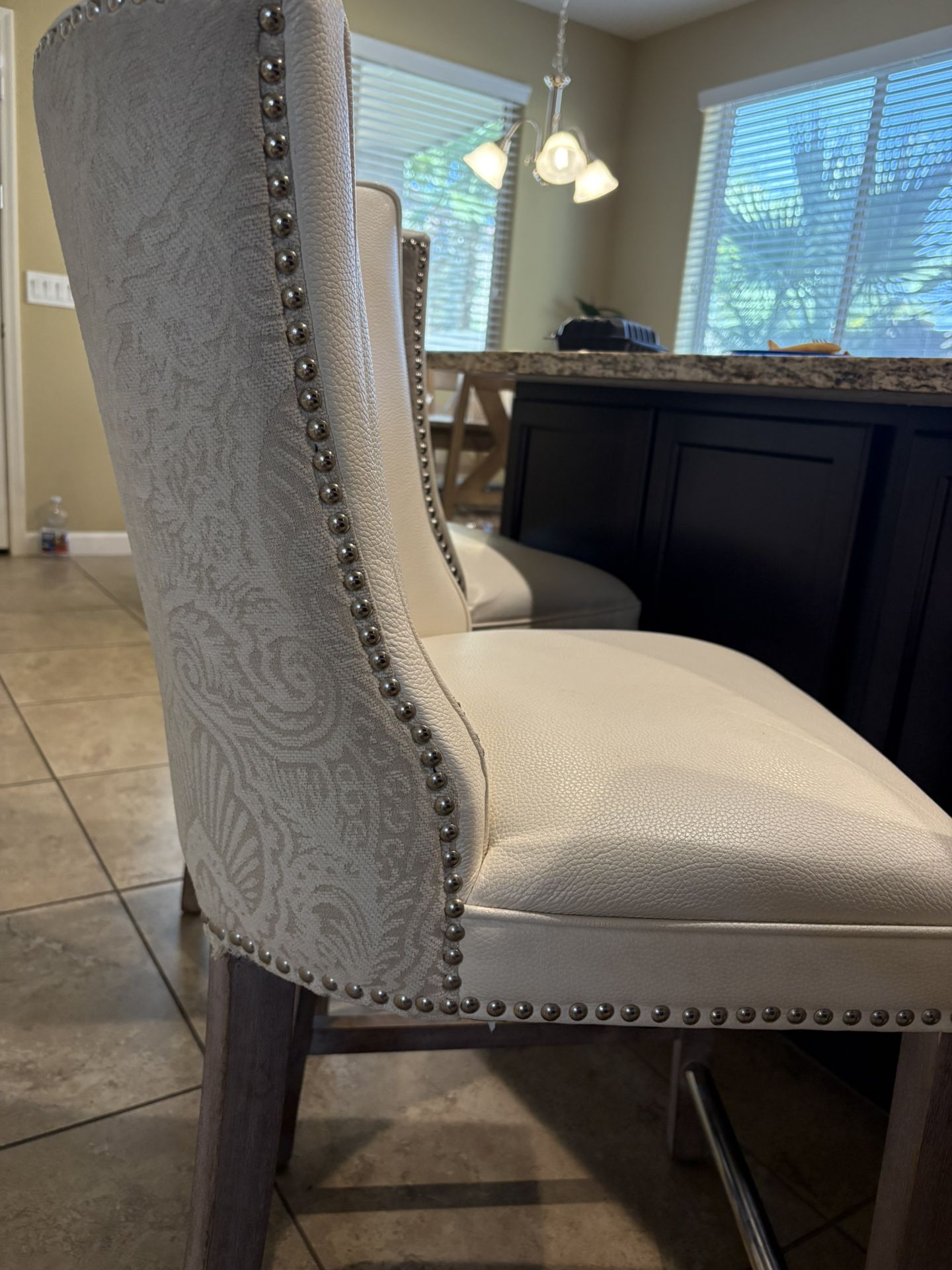 3 Bar Stools