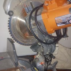 RIDGID 15amp 10"  Miter Saw R 4112 Led Cut. Saw 60 Tunsteno