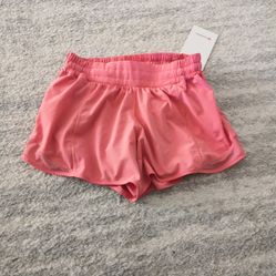 Lululemon  Hotty Not LR Short 4" Lined