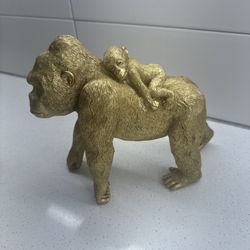 Kingston Living decorative gold gorilla w baby figurine sculpture statue EUC