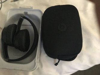 Beats solo 4