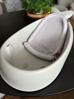 Skip Hop Infant Bath Tub 3-Stage Grow - Grey